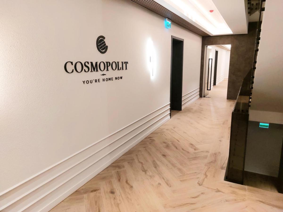 Apartment Cosmopolit By Riba *
